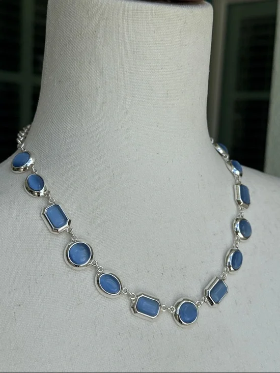 Liz Claiborne Necklace - NWOT - Picture 2 of 5